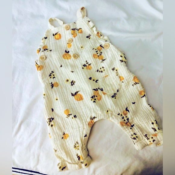 Jessica Simpson romper size 0-3 months - Picture 1 of 2